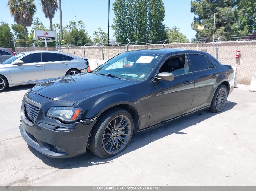 2013 Chrysler 300C John Varvatos Limited Edition VIN: 2C3CCADT4DH699394 Lot: 39490352