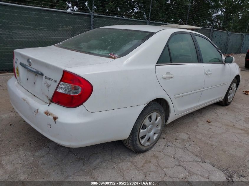 2004 Toyota Camry Le VIN: 4T1BE32K04U279812 Lot: 39490392