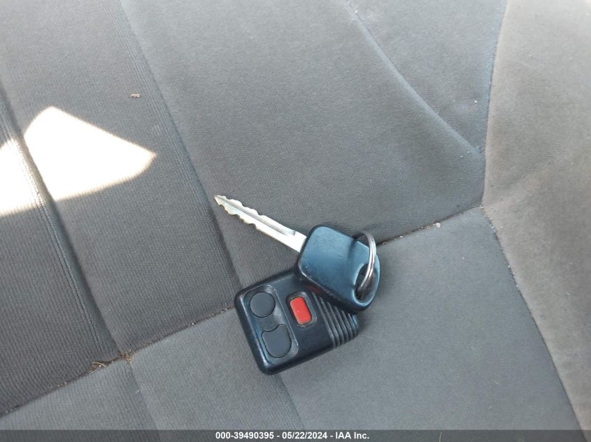 2000 Ford Excursion Xlt VIN: 1FMNU40L2YEA64417 Lot: 39490395