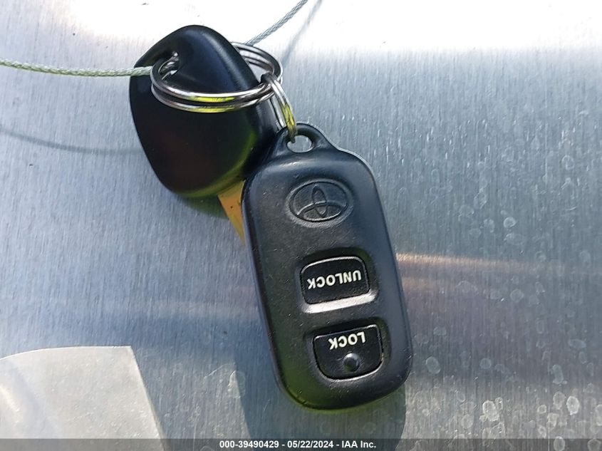 2008 Toyota Corolla Le VIN: 1NXBR32E18Z035140 Lot: 39490429