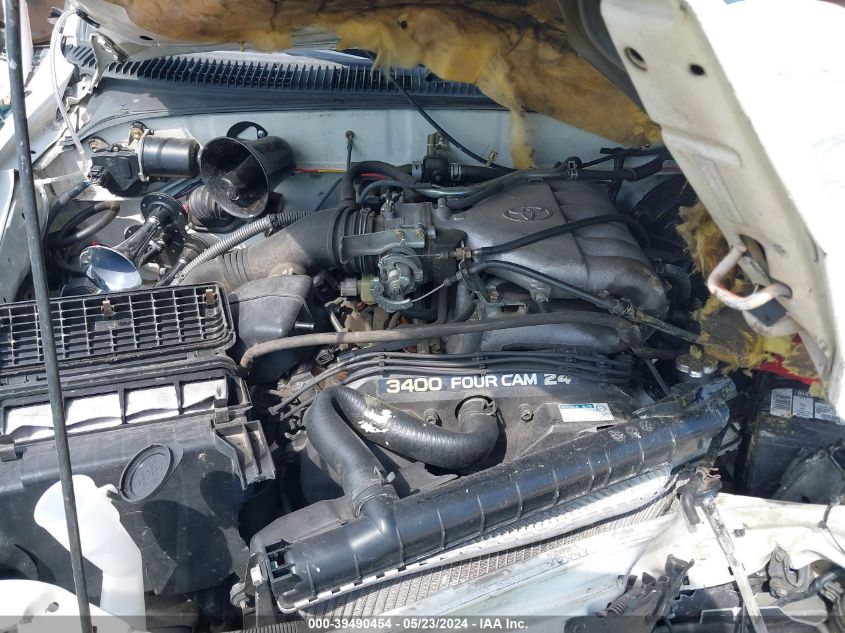 2000 Toyota Tacoma Base V6 VIN: 4TAWN72N7YZ601468 Lot: 39490454