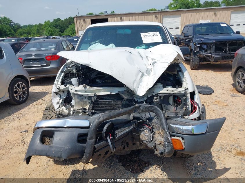 2000 Toyota Tacoma Base V6 VIN: 4TAWN72N7YZ601468 Lot: 39490454