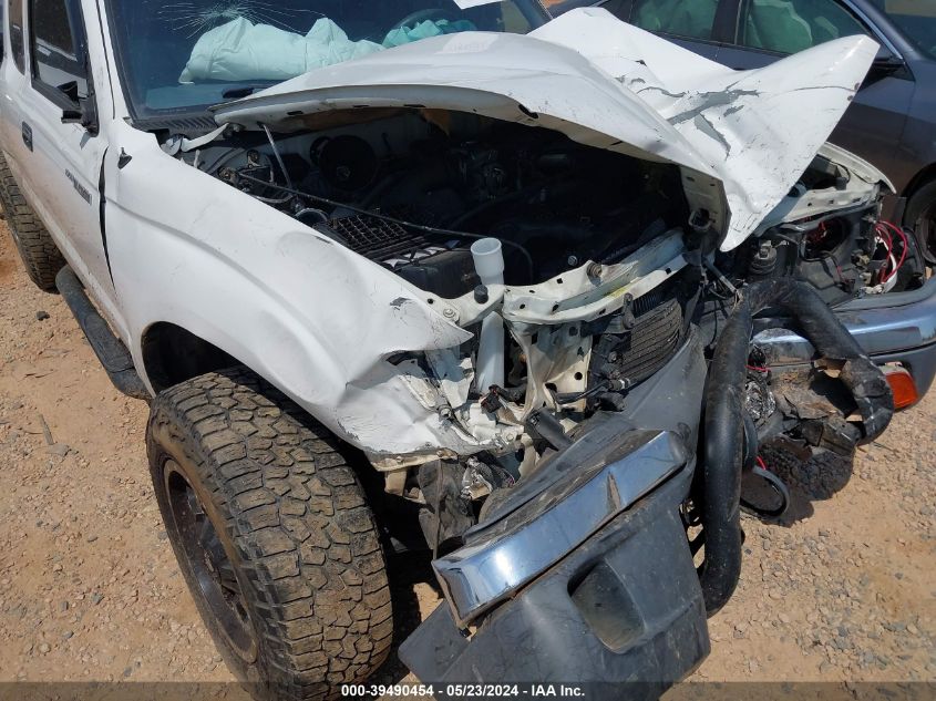 2000 Toyota Tacoma Base V6 VIN: 4TAWN72N7YZ601468 Lot: 39490454