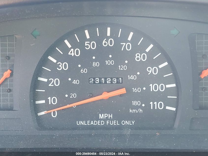 2000 Toyota Tacoma Base V6 VIN: 4TAWN72N7YZ601468 Lot: 39490454