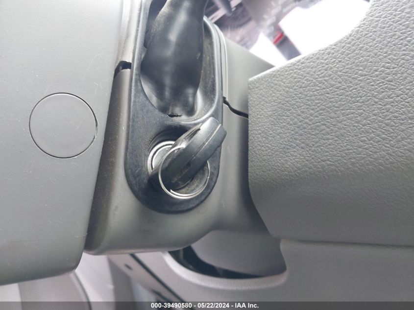 2007 Ford F-150 Stx/Xl/Xlt VIN: 1FTRX12W77FB64220 Lot: 39490580