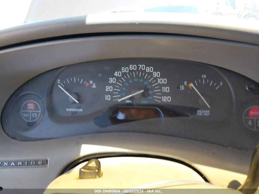 1998 Buick Century Custom VIN: 2G4WS52MXW1401159 Lot: 39490604