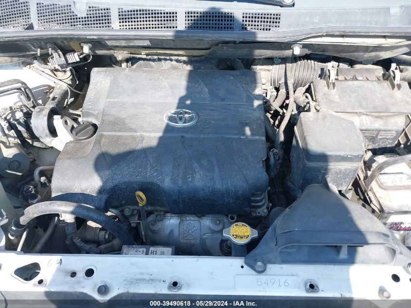 2011 Toyota Sienna Base V6 VIN: 5TDZK3DC4BS121542 Lot: 39490618