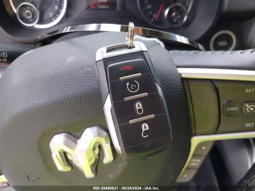 2022 Ram 1500 Big Horn 4X4 5'7 Box VIN: 1C6RRFFG2NN187814 Lot: 39490631