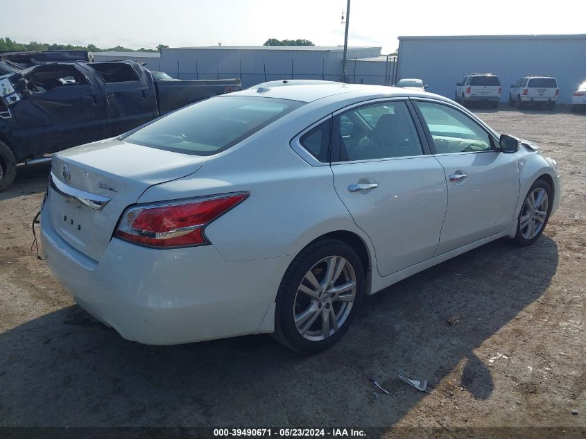 2015 Nissan Altima 3.5 Sl VIN: 1N4BL3APXFC211944 Lot: 39490671