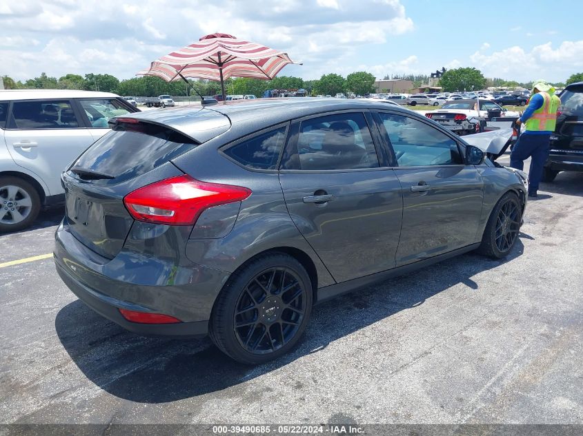 2016 Ford Focus Se VIN: 1FADP3K27GL348163 Lot: 39490685