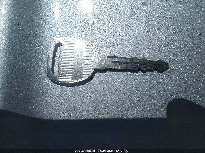 2000 GMC Sierra 1500 Sl VIN: 1GTEC14V8YZ124243 Lot: 42854375