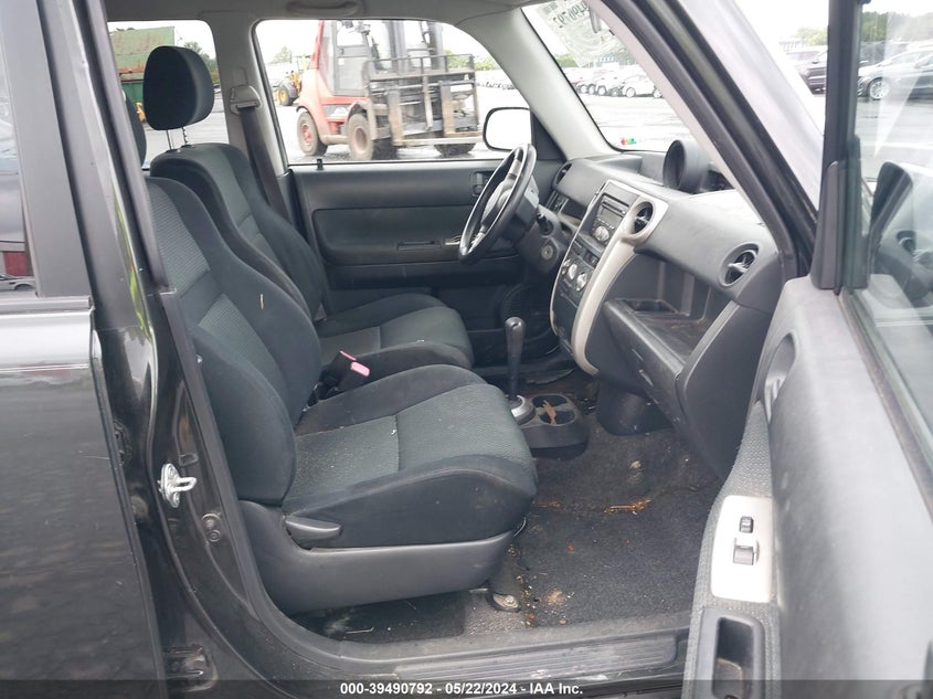 2006 Scion Xb VIN: JTLKT324464107091 Lot: 39490792