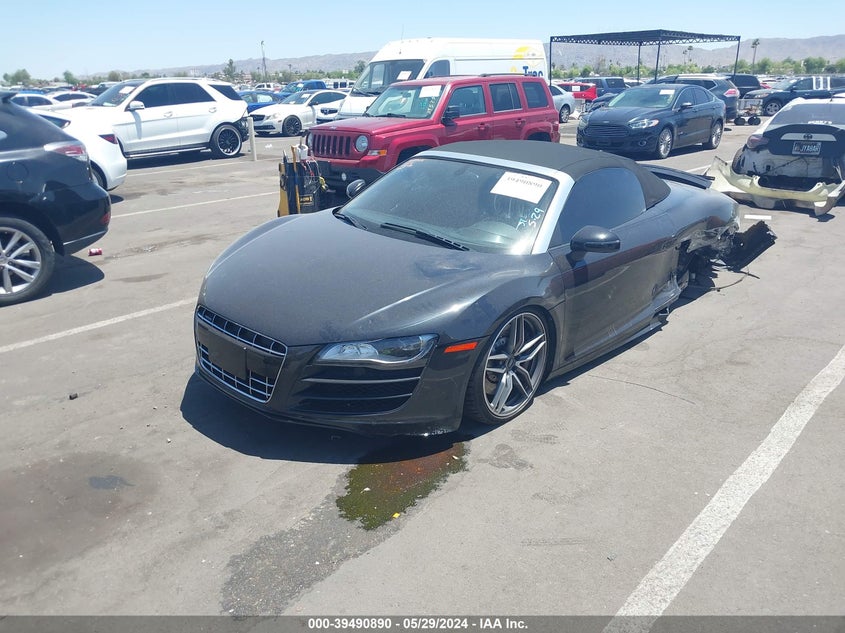 2012 Audi R8 5.2 VIN: WUAVNAFG4CN003012 Lot: 39490890