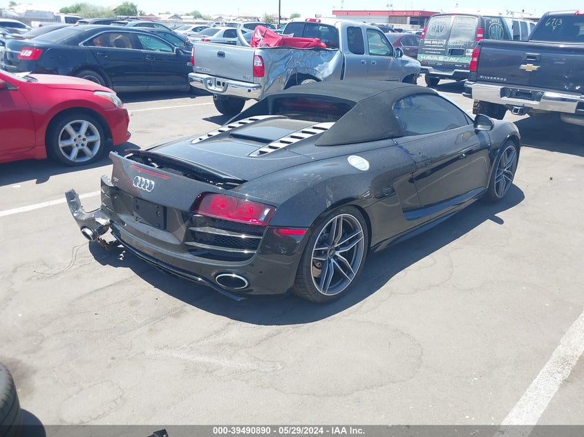 2012 Audi R8 5.2 VIN: WUAVNAFG4CN003012 Lot: 39490890