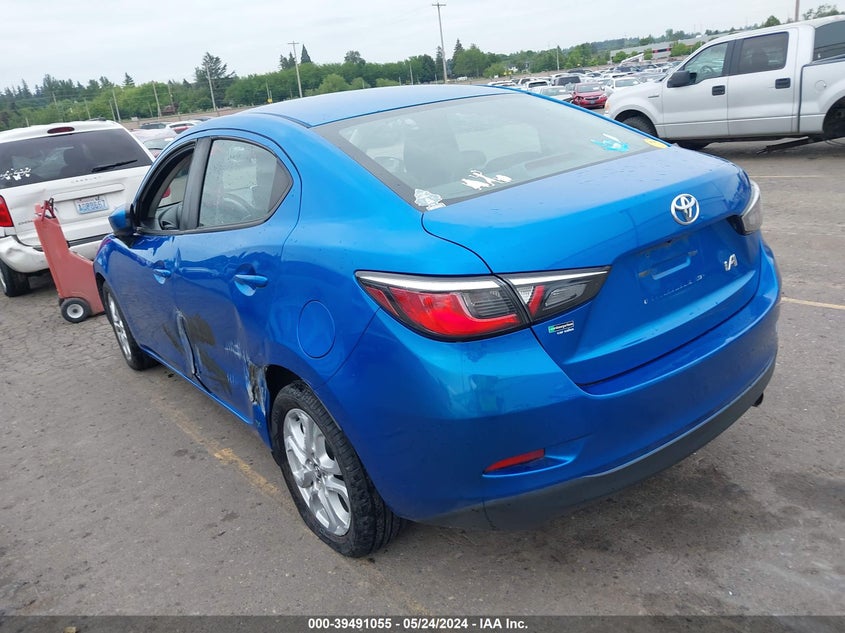 VIN 3MYDLBYV6JY330710 2018 TOYOTA YARIS IA