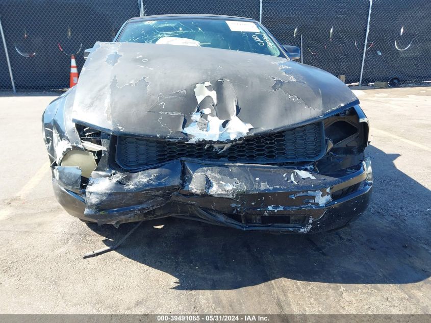 2005 Ford Mustang VIN: 1ZVFT84N555259676 Lot: 39491085