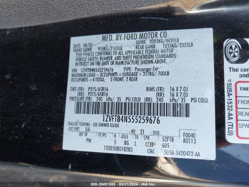 2005 Ford Mustang VIN: 1ZVFT84N555259676 Lot: 39491085