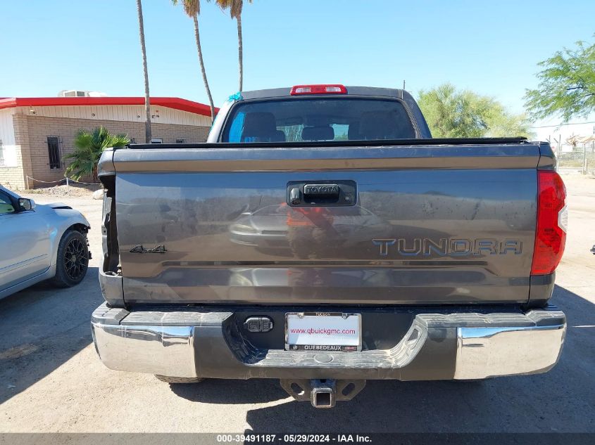 2018 Toyota Tundra Sr5 5.7L V8 VIN: 5TFDW5F11JX760752 Lot: 39491187