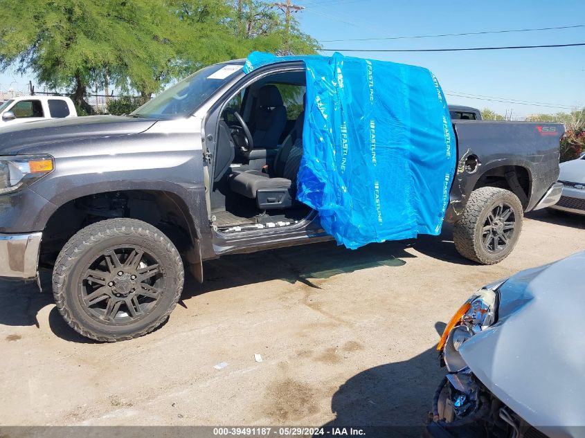 2018 Toyota Tundra Sr5 5.7L V8 VIN: 5TFDW5F11JX760752 Lot: 39491187