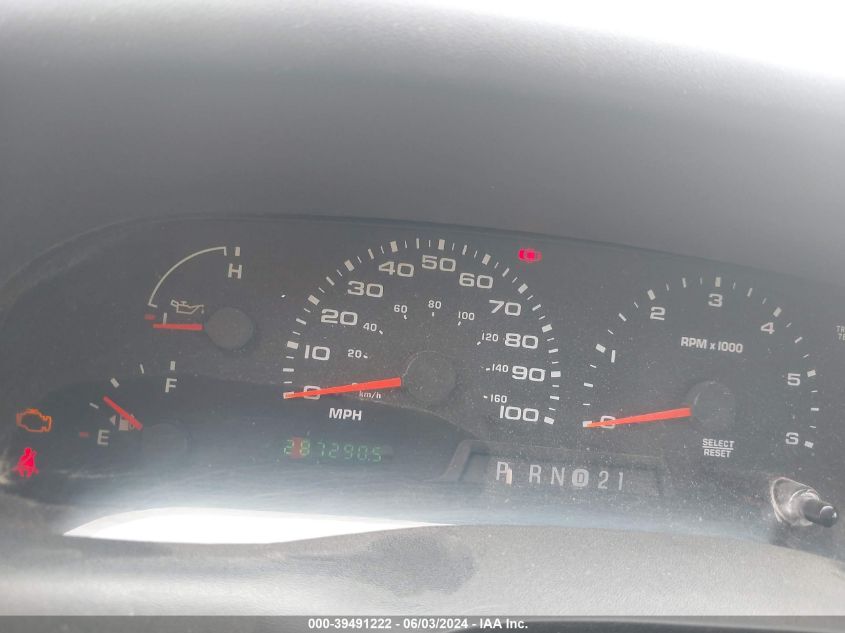 2002 Ford F-250 Lariat/Xl/Xlt VIN: 1FTNW21S62EB54136 Lot: 39491222