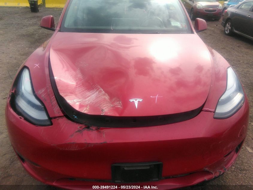 2021 Tesla Model Y Long Range Dual Motor All-Wheel Drive VIN: 5YJYGDEE3MF184299 Lot: 39491224