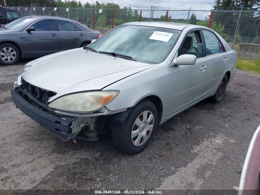 2002 Toyota Camry Le VIN: 4T1BE32K82U599862 Lot: 39491246