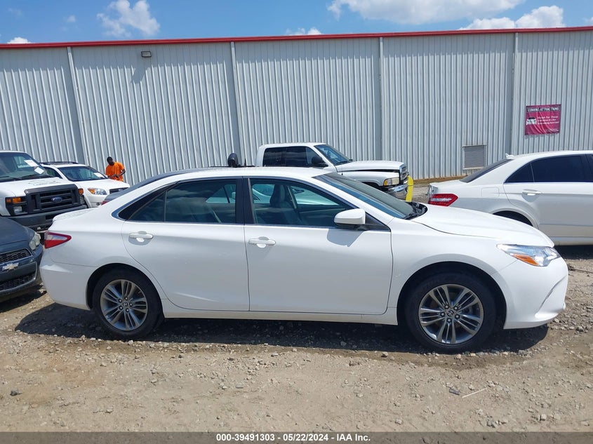 2015 Toyota Camry Se VIN: 4T1BF1FK4FU933371 Lot: 39491303