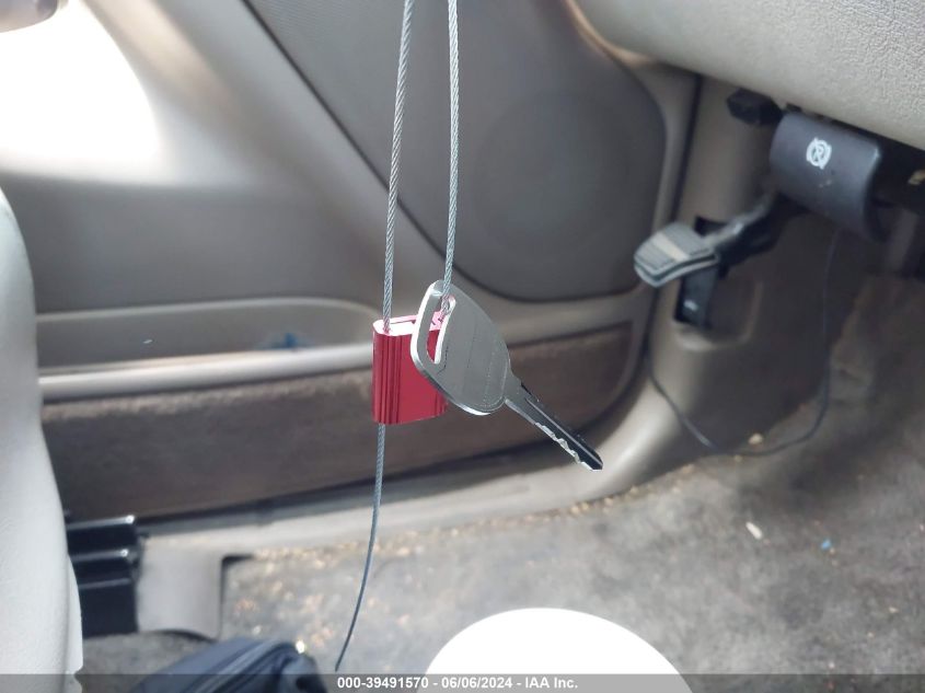 2003 Chevrolet Suburban 1500 Lt VIN: 1GNFK16ZX3J185745 Lot: 39491570