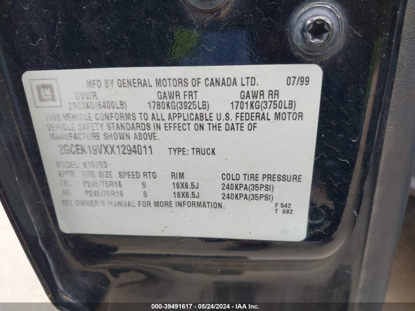 1999 Chevrolet Silverado 1500 Ls VIN: 2GCEK19VXX1294011 Lot: 39491617