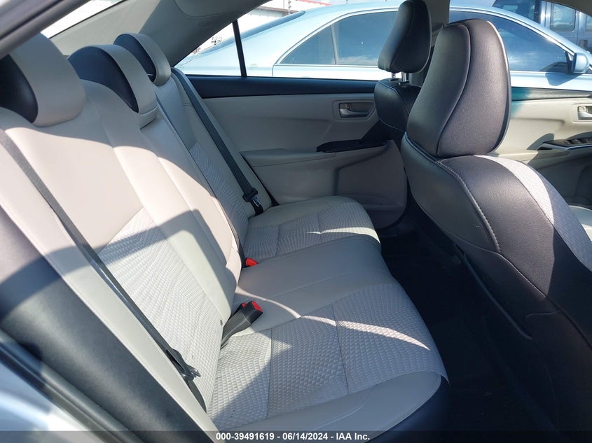 2015 Toyota Camry Se VIN: 4T1BF1FKXFU894138 Lot: 39491619