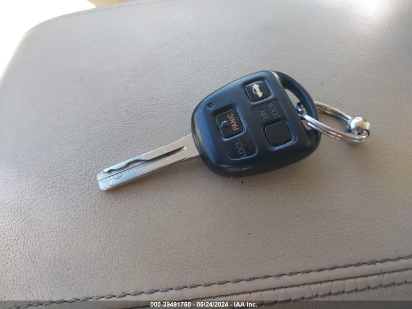 2006 Lexus Es 330 VIN: JTHBA30G165172150 Lot: 39491750