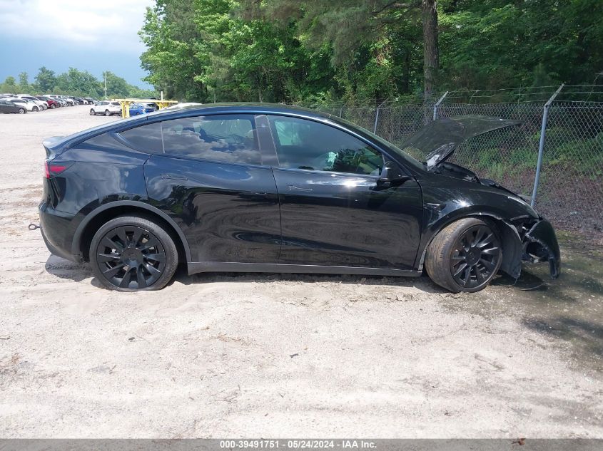 2021 Tesla Model Y Long Range Dual Motor All-Wheel Drive VIN: 5YJYGDEE2MF065031 Lot: 39491751