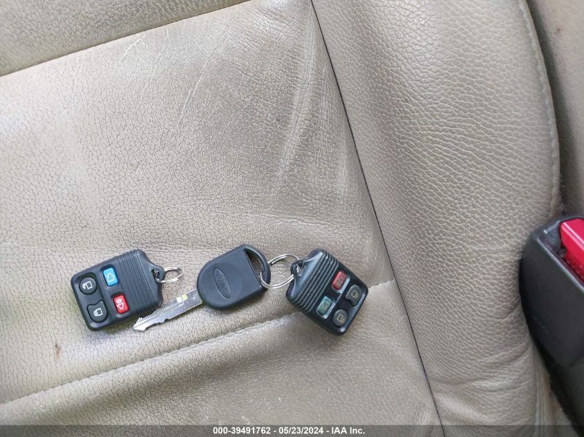 2008 Ford Mustang V6 Deluxe/V6 Premium VIN: 1ZVHT80N285191680 Lot: 39491762