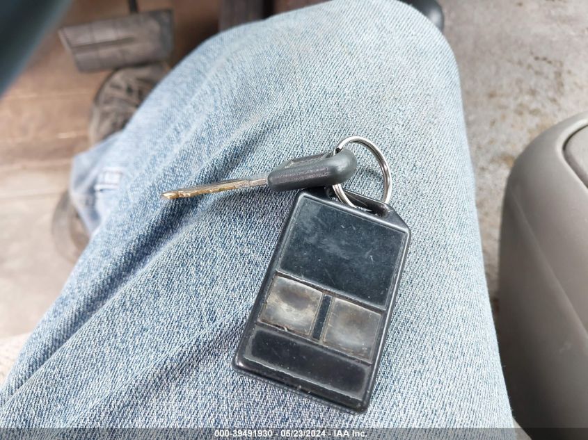 1995 Chevrolet Tahoe K1500 VIN: 1GNEK13K0SJ366757 Lot: 39491930