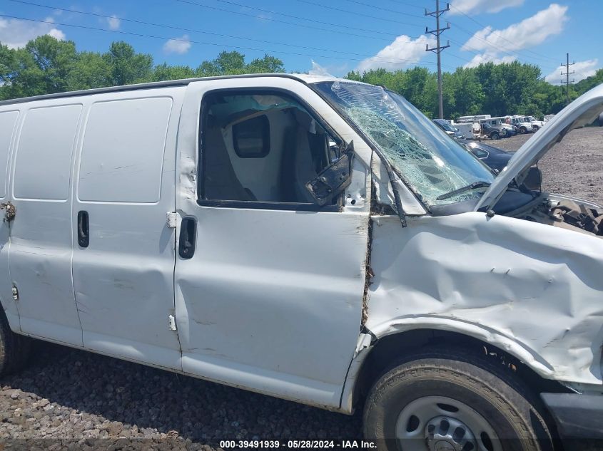 2018 Chevrolet Express 2500 Work Van VIN: 1GCWGAFP1J1165471 Lot: 39491939