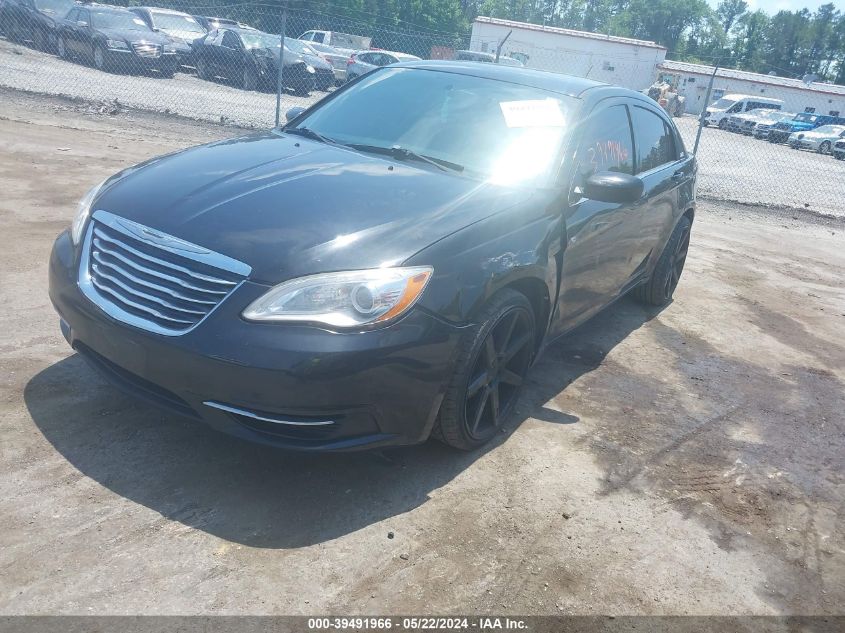 2013 Chrysler 200 Touring VIN: 1C3CCBBB5DN688735 Lot: 39491966