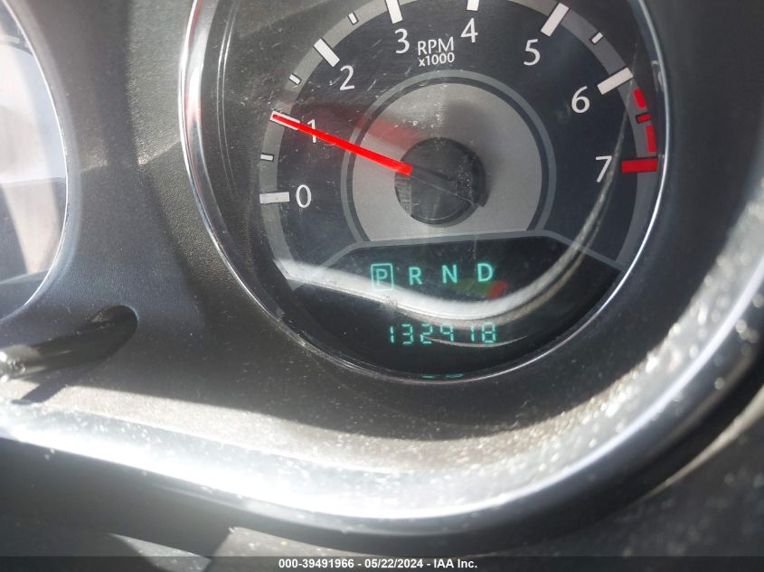 2013 Chrysler 200 Touring VIN: 1C3CCBBB5DN688735 Lot: 39491966