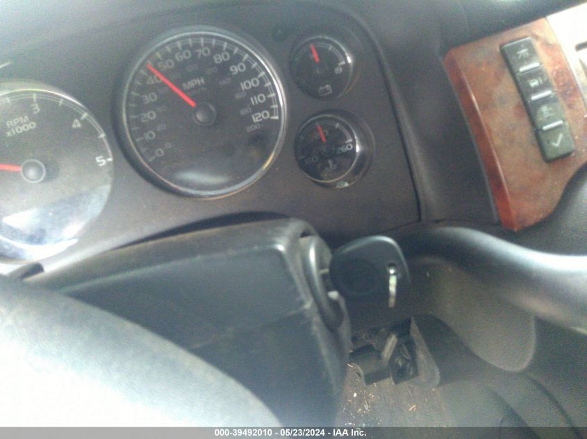 2008 Chevrolet Silverado 2500Hd Ltz VIN: 1GCHK23688F111946 Lot: 39492010