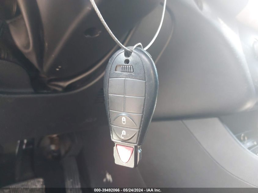 2014 Jeep Cherokee Latitude VIN: 1C4PJMCB2EW225122 Lot: 39492066