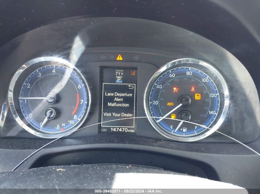 2017 Toyota Corolla Se VIN: 5YFBURHE2HP654520 Lot: 39492071