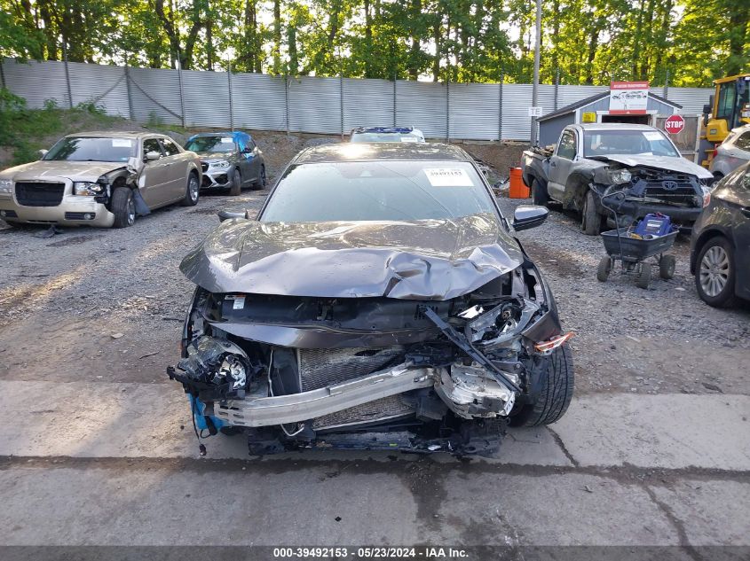 2020 Honda Civic Sport VIN: 19XFC2F81LE002586 Lot: 39492153