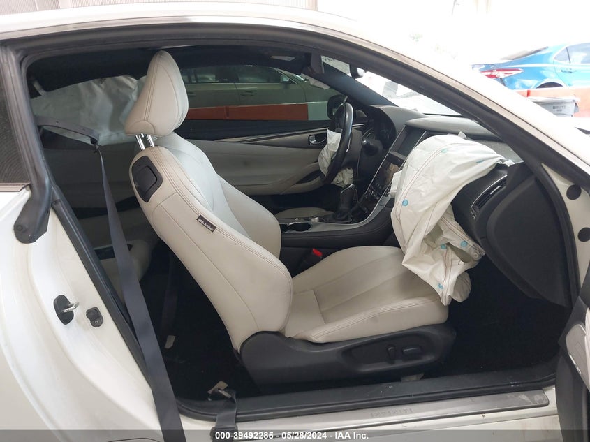 2017 Infiniti Q60 3.0T Premium VIN: JN1EV7EK2HM361442 Lot: 39492285