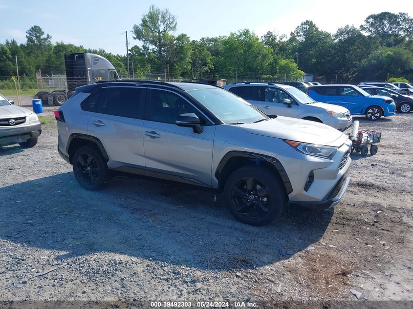 VIN 2T3E6RFV6MW022744 2021 TOYOTA RAV4 XSE