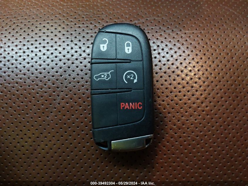 2015 Jeep Grand Cherokee Summit VIN: 1C4RJFJT3FC608389 Lot: 39492304