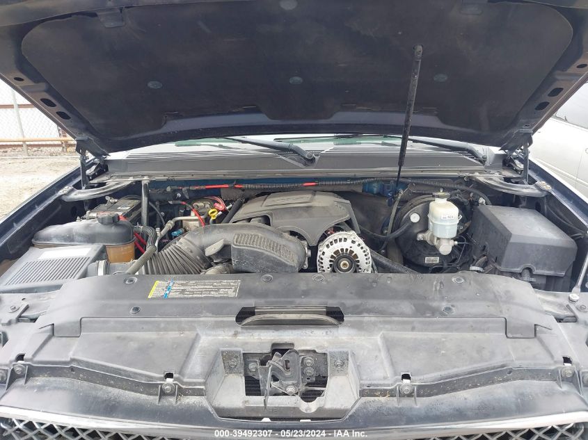 2008 Chevrolet Tahoe Ltz VIN: 1GNFC13098R136712 Lot: 39492307