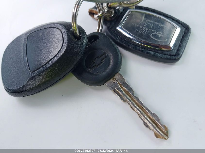 2008 Chevrolet Tahoe Ltz VIN: 1GNFC13098R136712 Lot: 39492307