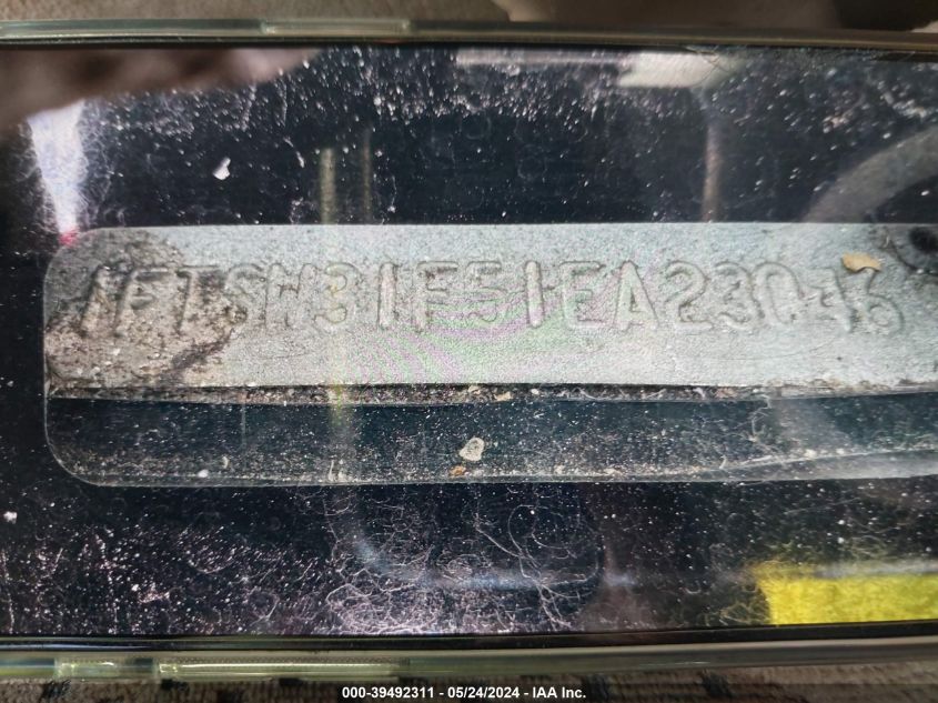 2001 Ford F-350 Lariat/Xl/Xlt VIN: 1FTSW31F51EA23046 Lot: 39492311