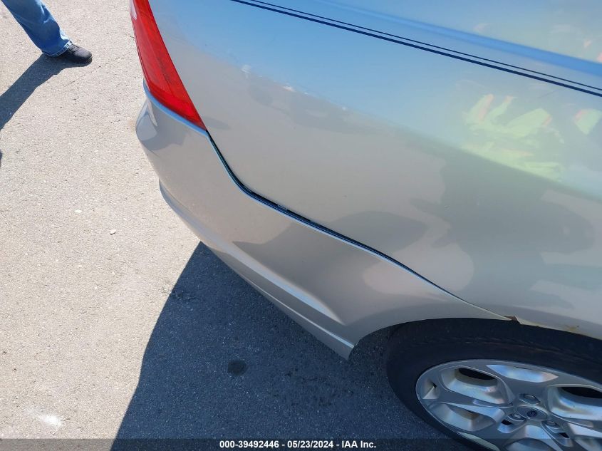 2010 Ford Fusion Se VIN: 3FAHP0HA3AR121009 Lot: 39492446