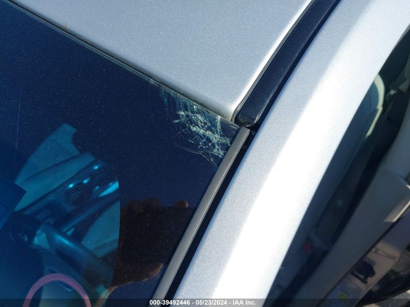 2010 Ford Fusion Se VIN: 3FAHP0HA3AR121009 Lot: 39492446