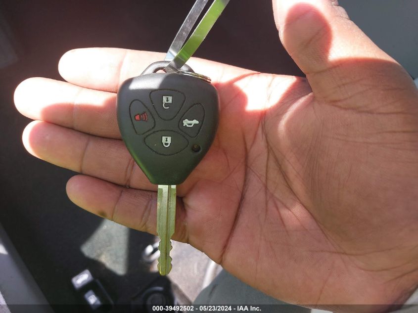 2010 Toyota Corolla Le VIN: 1NXBU4EE9AZ352511 Lot: 39492502